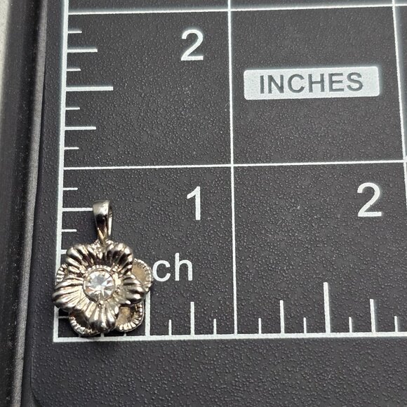 Sophia Fiori Silver Tone Floral Pendant .75" Clear Gemstone - Picture 5 of 5